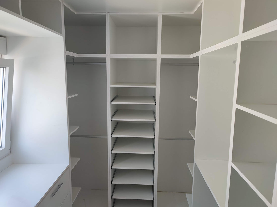 👔 Vestidor a medida en el Barrio de San Vicente, Almería: una habitación transformada por completo