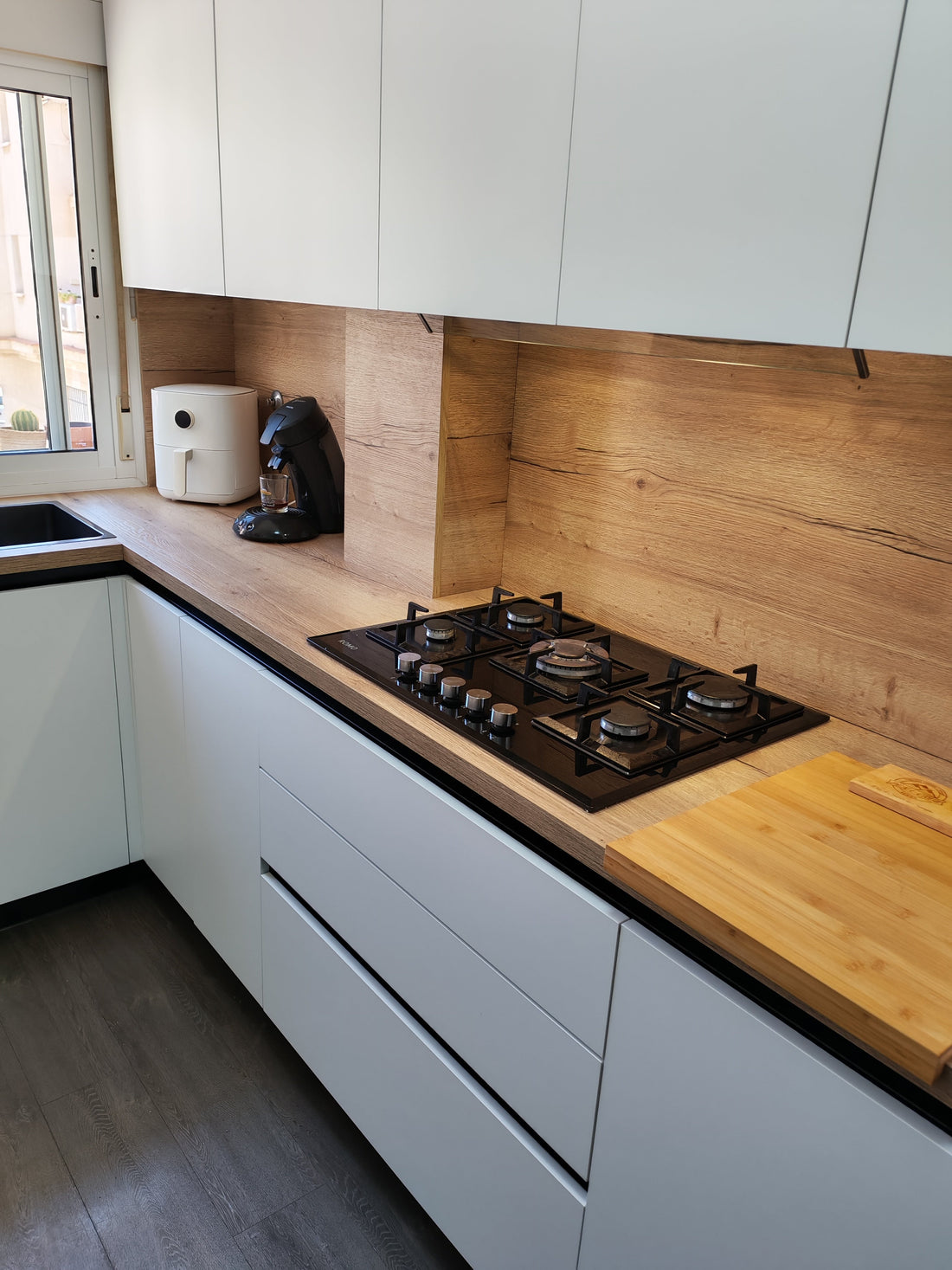 🍳 Cocina a medida en Villaines, Huércal de Almería: una nueva distribución que transforma por completo el espacio