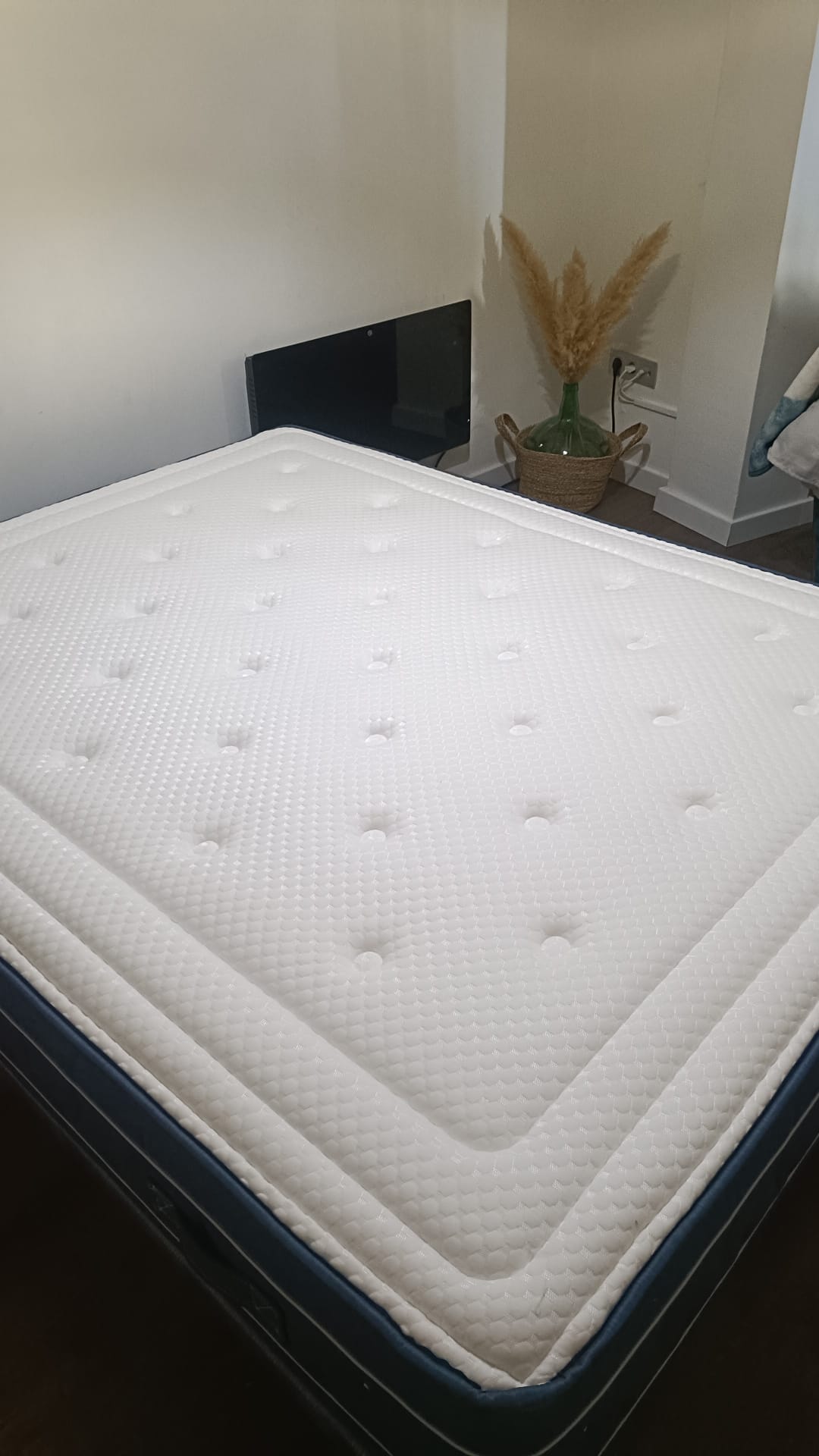 🛏️ Colchón MEGAN 28 cm Viscoelástico