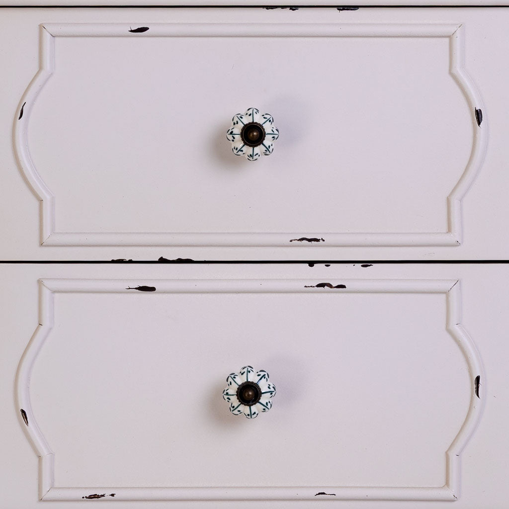 MESITA AMANDA DE MADERA BLANCO ENVEJECIDO 2 CAJONES image 3