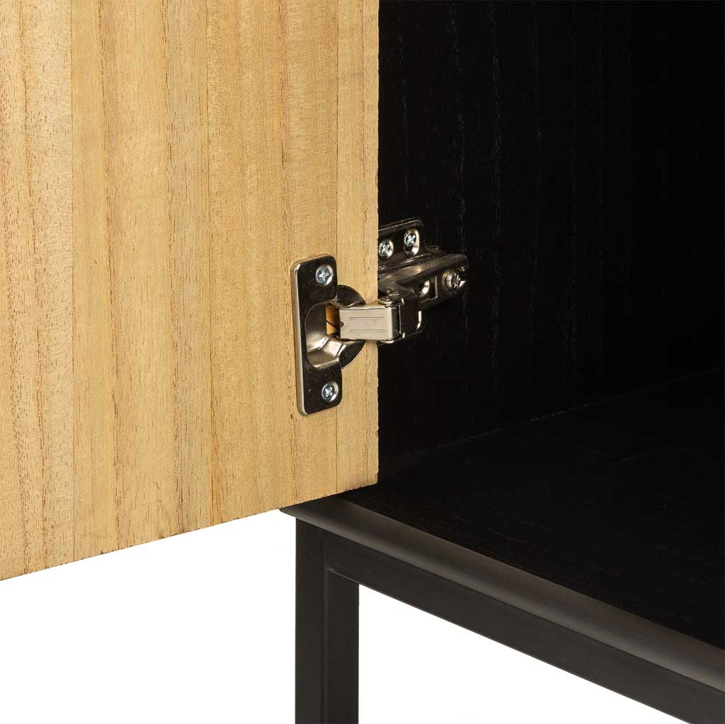 MESITA DE NOCHE TAKI DE MADERA RECUPERADA NEGRA 1 PUERTA image 4