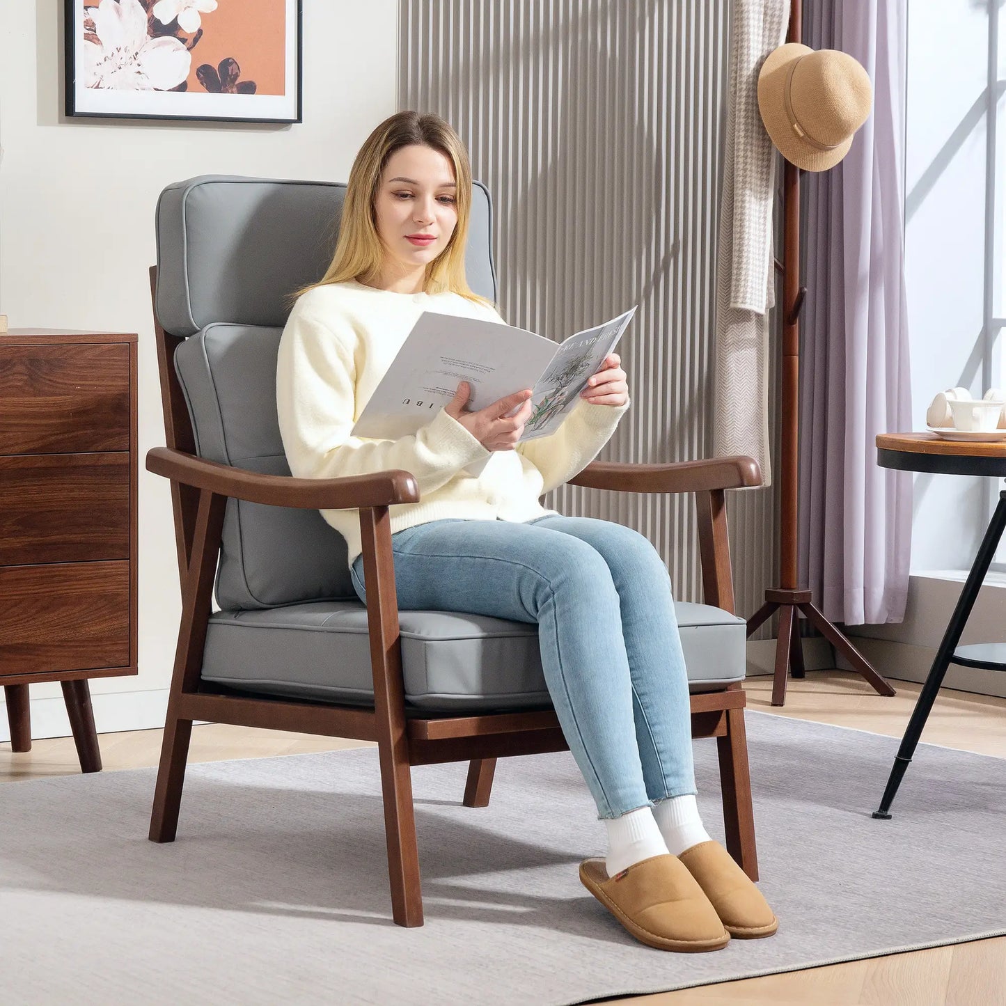 SILLÓN MODELO NOGAL GRIS – SILLÓN TAPIZADO EN PU image 2