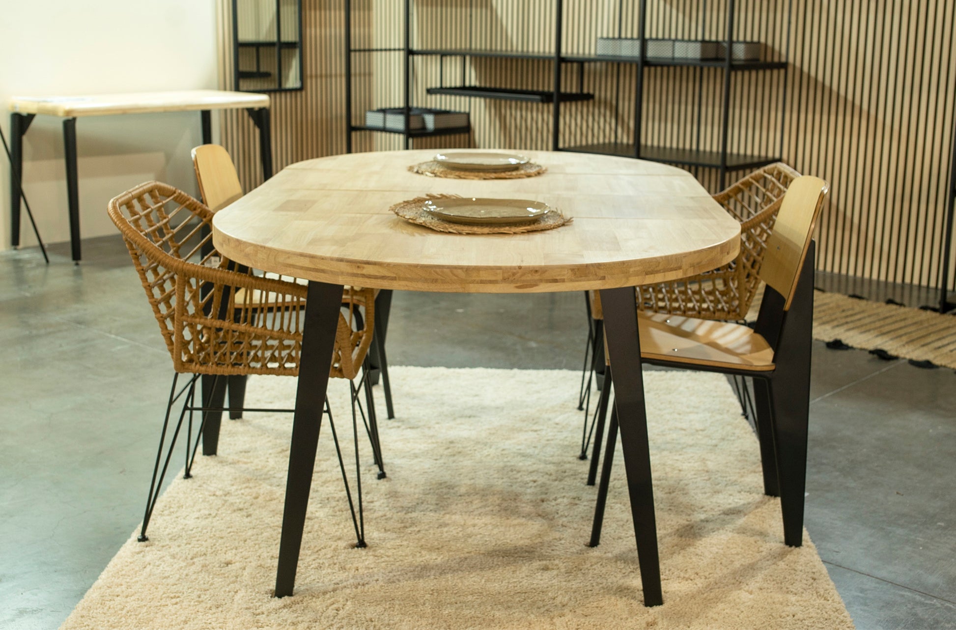 MESA DE COMEDOR REDONDA EXTENSIBLE BERG 120 image 8