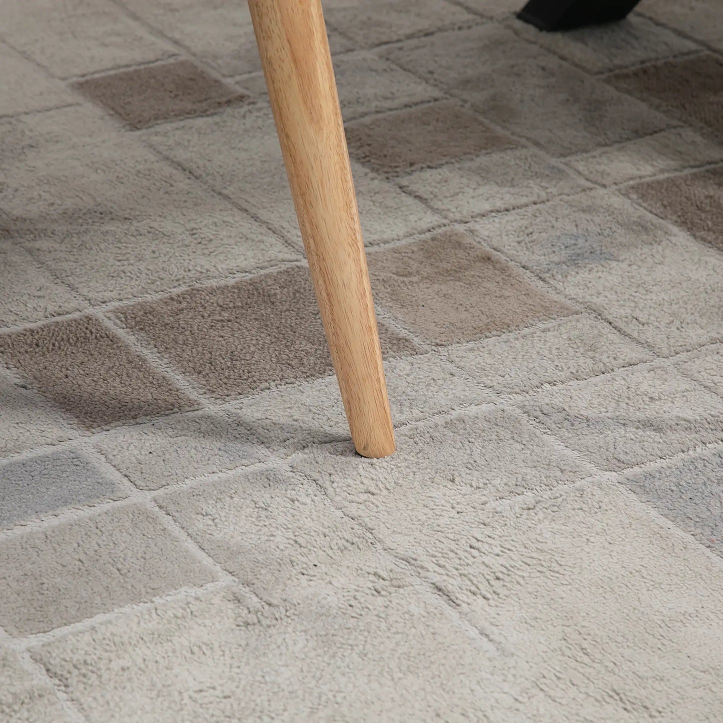 SILLA DE COMEDOR TAPIZADA EN LINO SINTÉTICO – GRIS image 7
