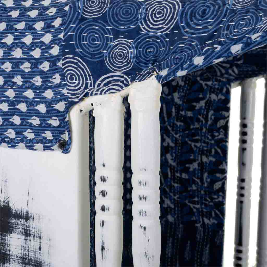 SILLÓN TUK TUK DE METAL BLANCO TAPIZADO image 5