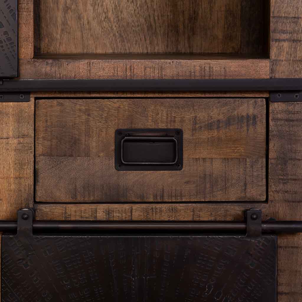 ARMARIO ÓXIDO ARTESANAL DE MADERA MACIZA CON 5 CAJONES Y 2 PUERTAS image 5