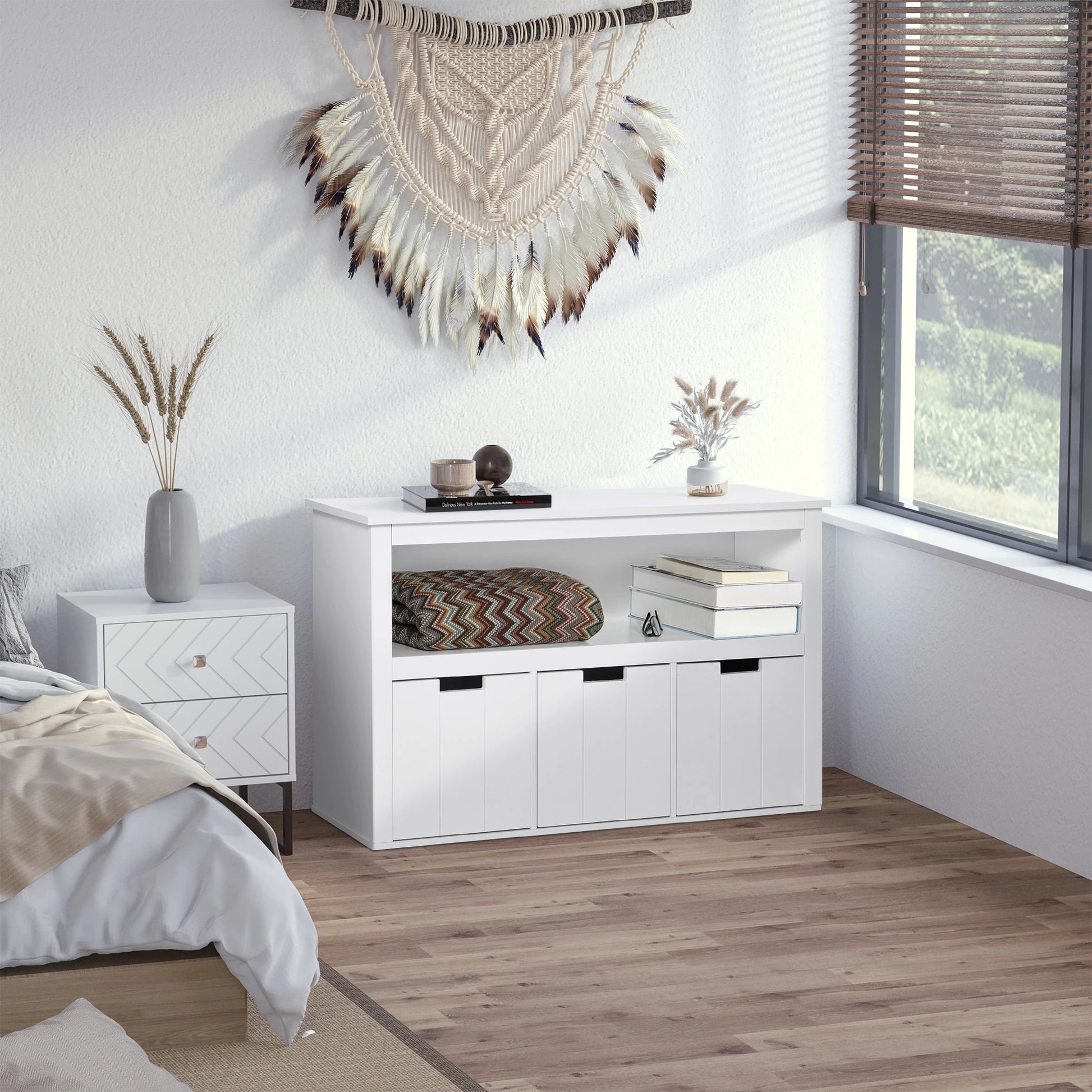 APARADOR DE SALÓN BLANCO CON 3 CAJONES Y ESTANTES – MODELO NORDIK image 0